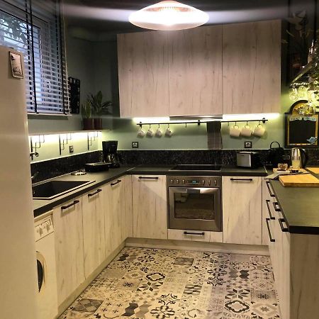 Amazing Semi-Basement Art Apartment Easy Walk To Nafplio Centre Esterno foto