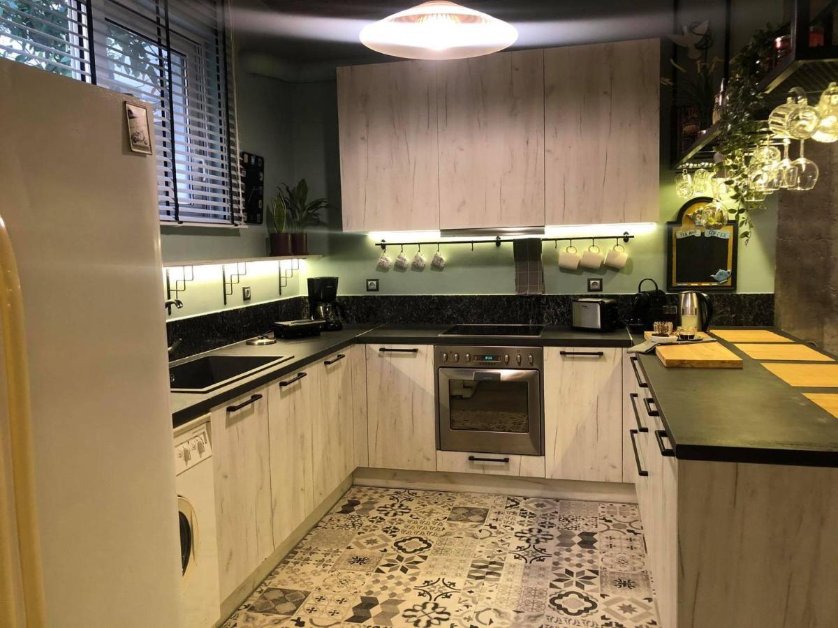 Amazing Semi-Basement Art Apartment Easy Walk To Nafplio Centre Esterno foto