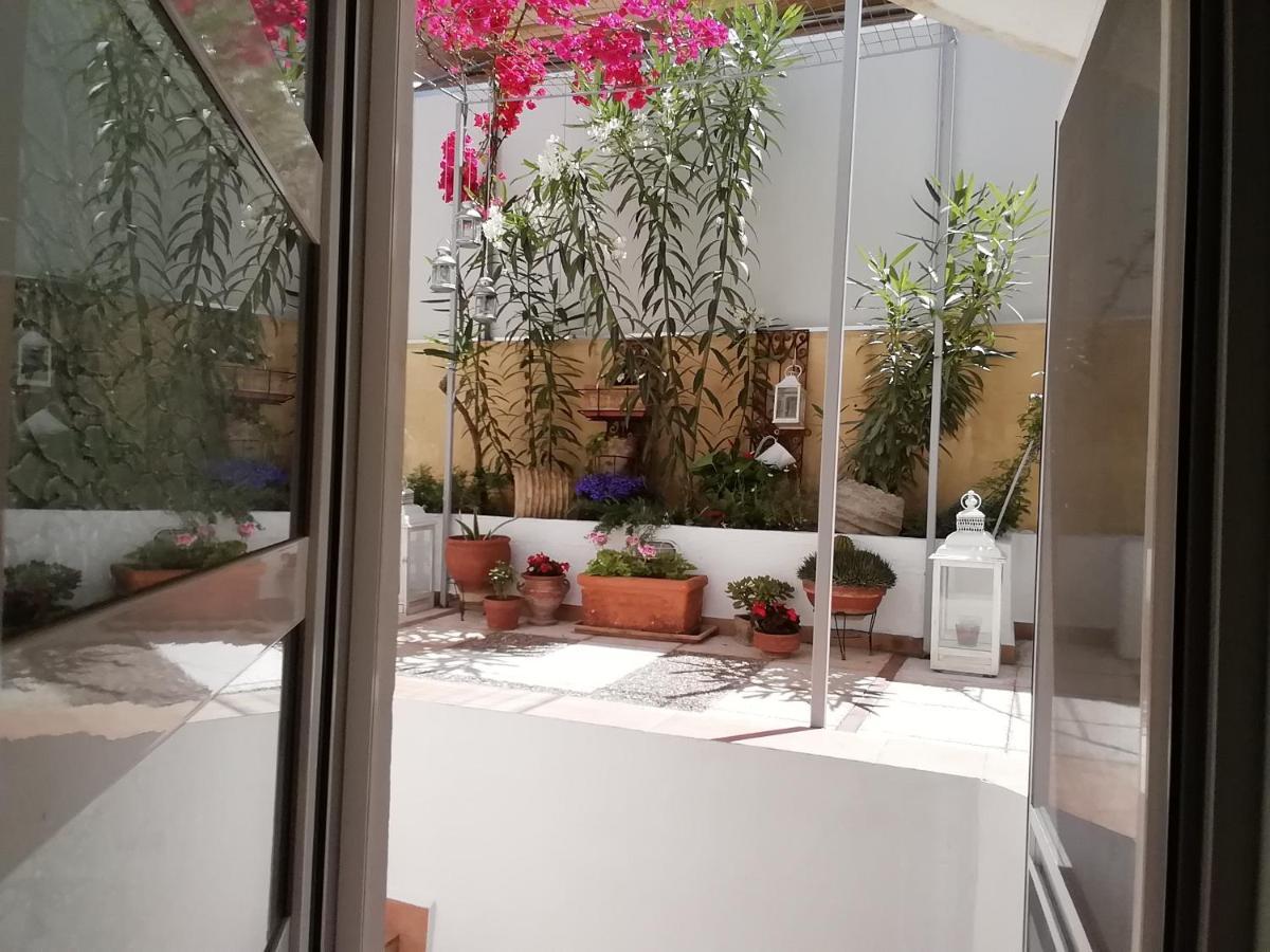 Amazing Semi-Basement Art Apartment Easy Walk To Nafplio Centre Esterno foto